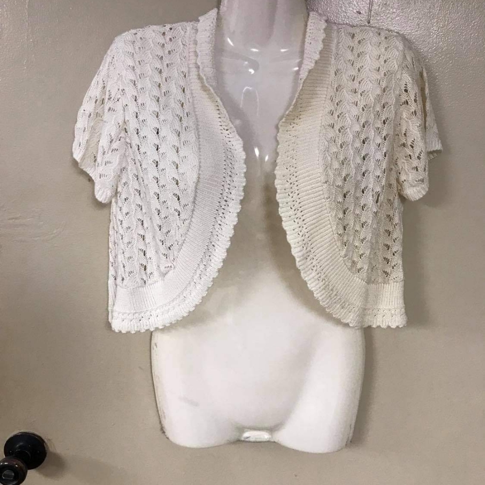 Kim Rogers brand extra large cream colored short cover up